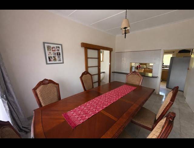 4 BEDROOM HOUSE FOR SALE IN BLACKRIDGE